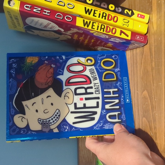 Anh-Do weirdo books - Picture 5 of 9